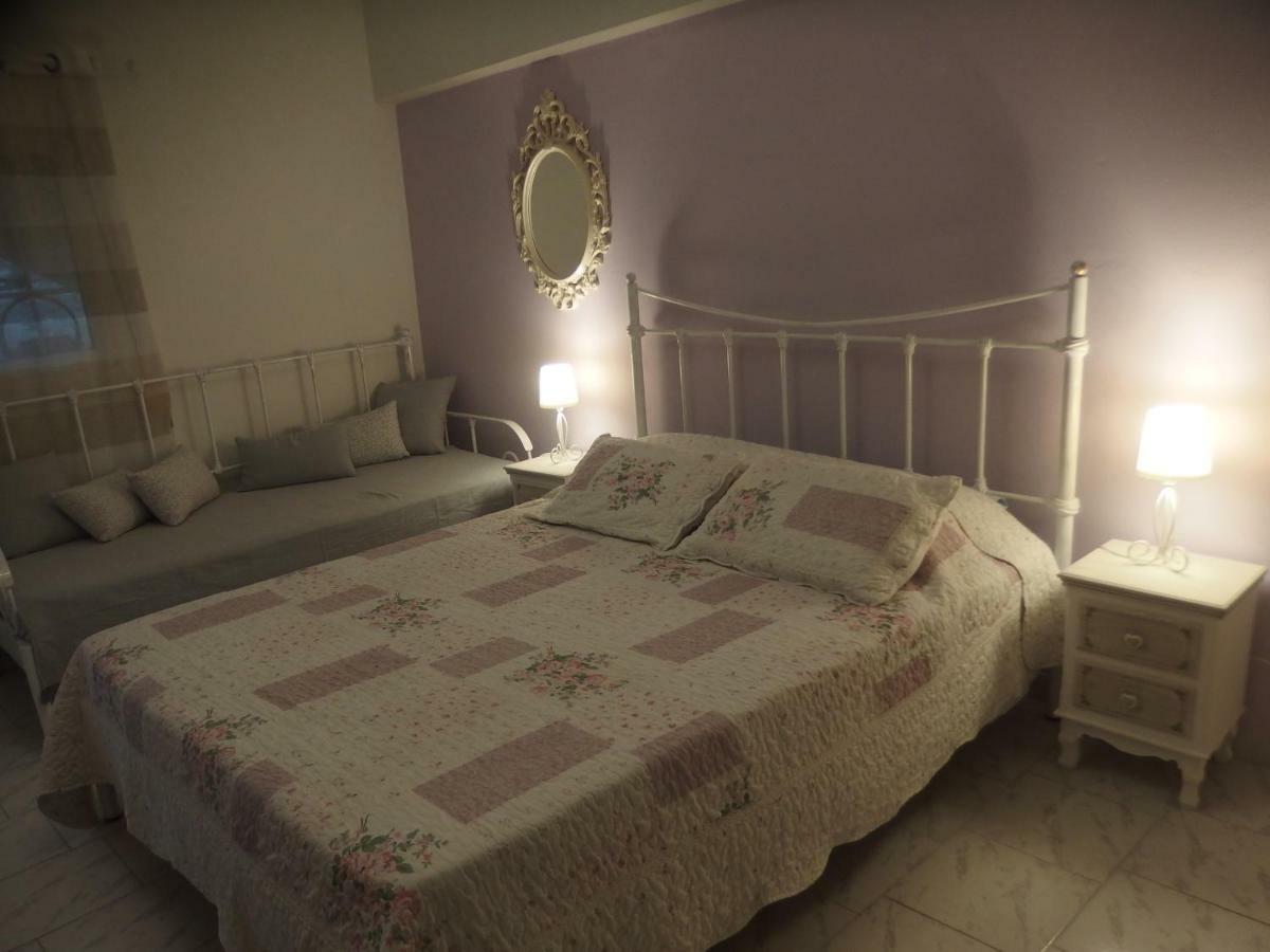 Christos Studios Zola Bagian luar foto